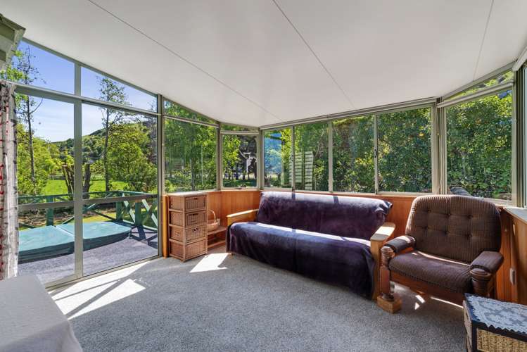 2890 Christchurch Akaroa Road Little River_10