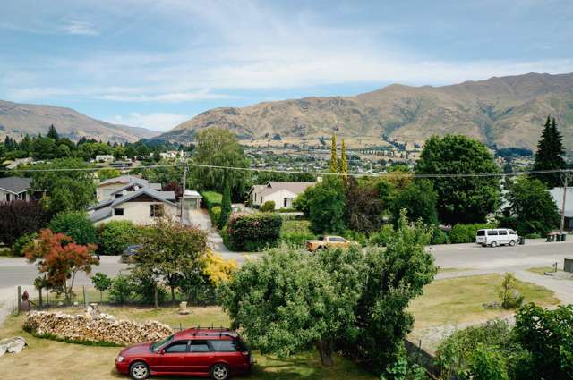 52 Hedditch Street Wanaka_3