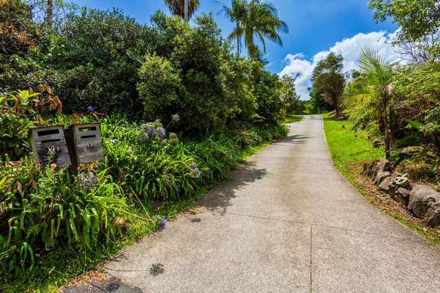 15 Waitakere Road Waitakere_4