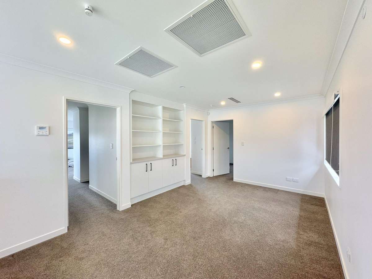 39 Davey Crescent_2