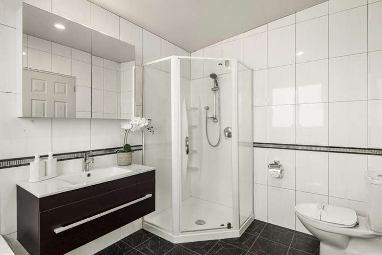 74 Oakway Drive Schnapper Rock_18