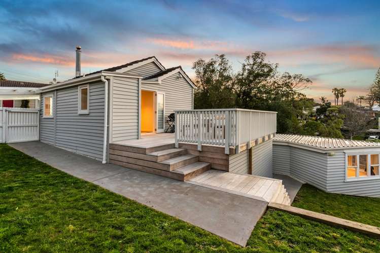 16 School Road Morningside_11