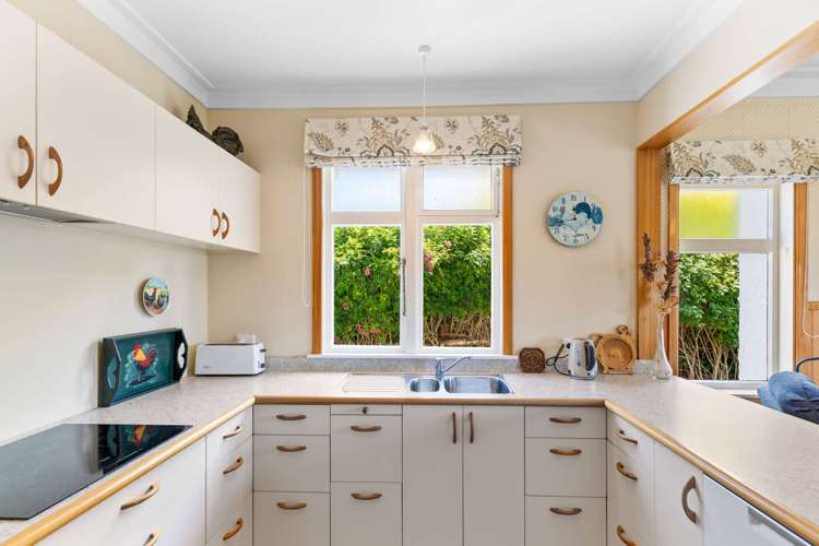 4 Fitzherbert Avenue Springvale_11