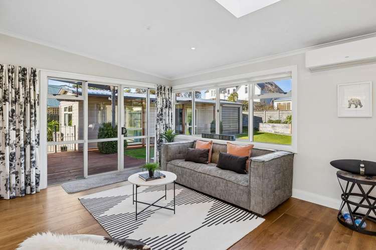 17 Sandringham Street Saint Clair_22
