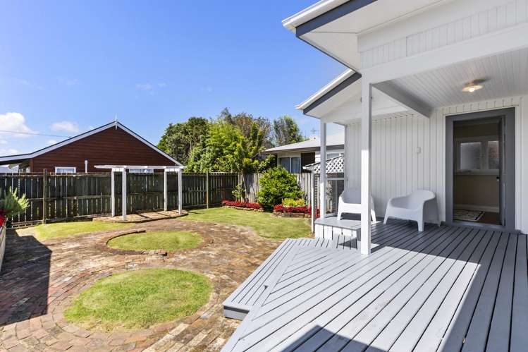 106 Astley Avenue New Lynn_18