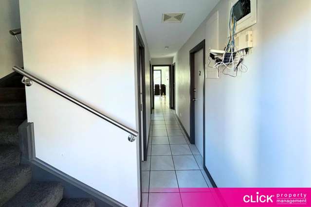 2/119A York Place 2202_2
