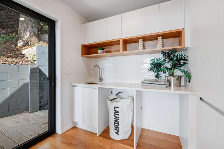 236 Whangaparaoa Road Red Beach_12