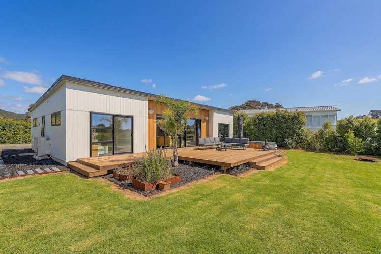 280B SH25 Kuaotunu-Wharekaho Road_1