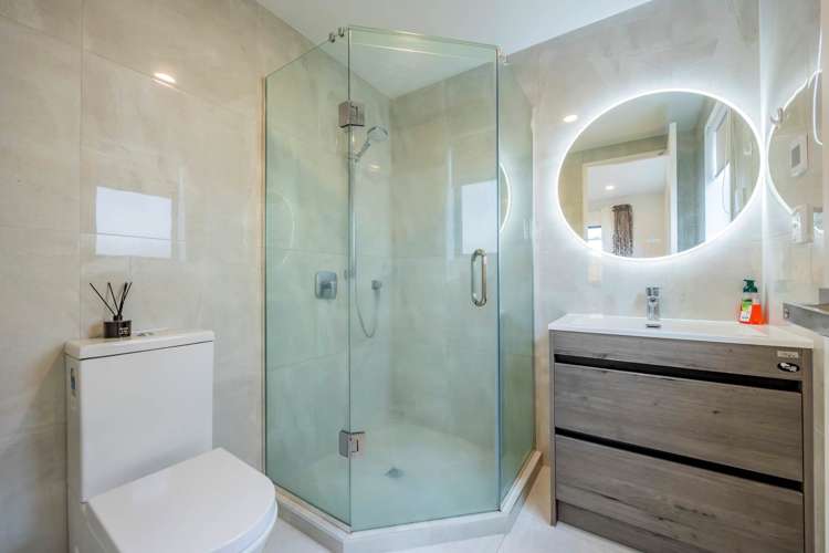 6 Arorangi Rise Te Atatu Peninsula_19