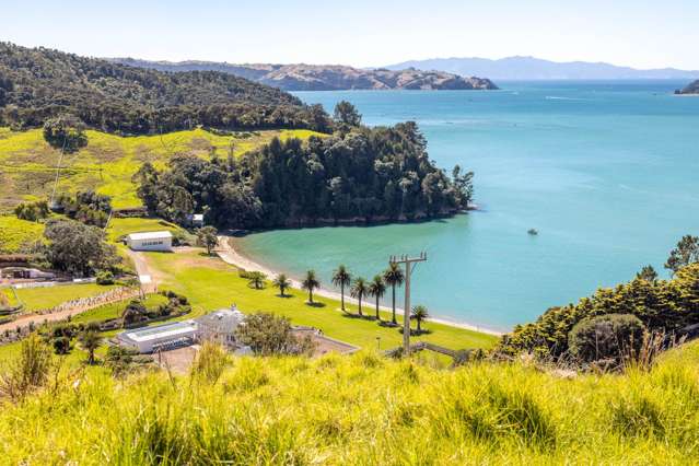 200 Cowes Bay Road Waiheke Island_1