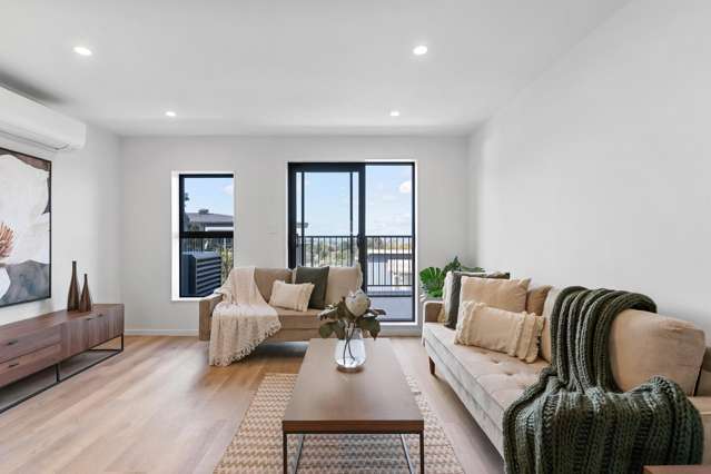 25 Warren Avenue Three Kings_2