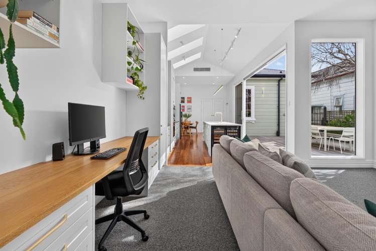 42 Bolton Street Petone_17