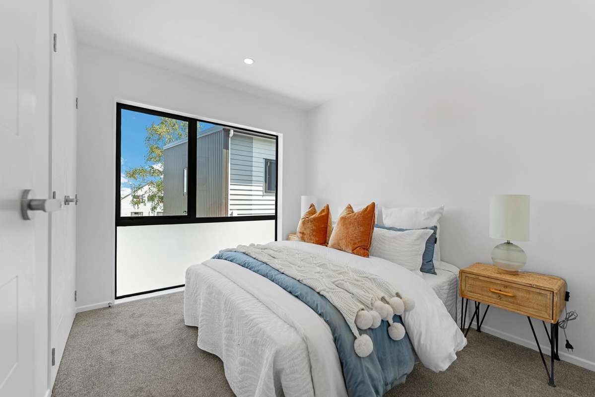 17 Barneys Farm Road_2