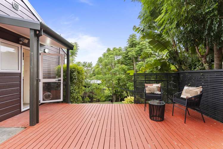 2/137a Rangatira Road Beach Haven_1