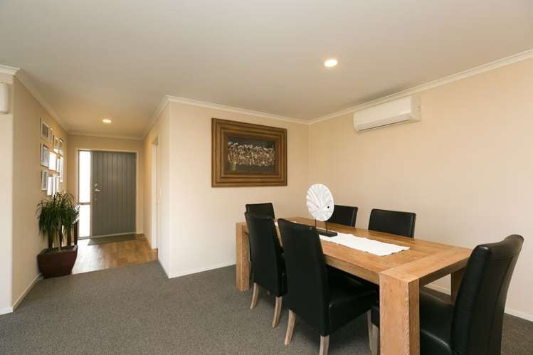 6 Cooke Farm Grove Waiwhakaiho_24