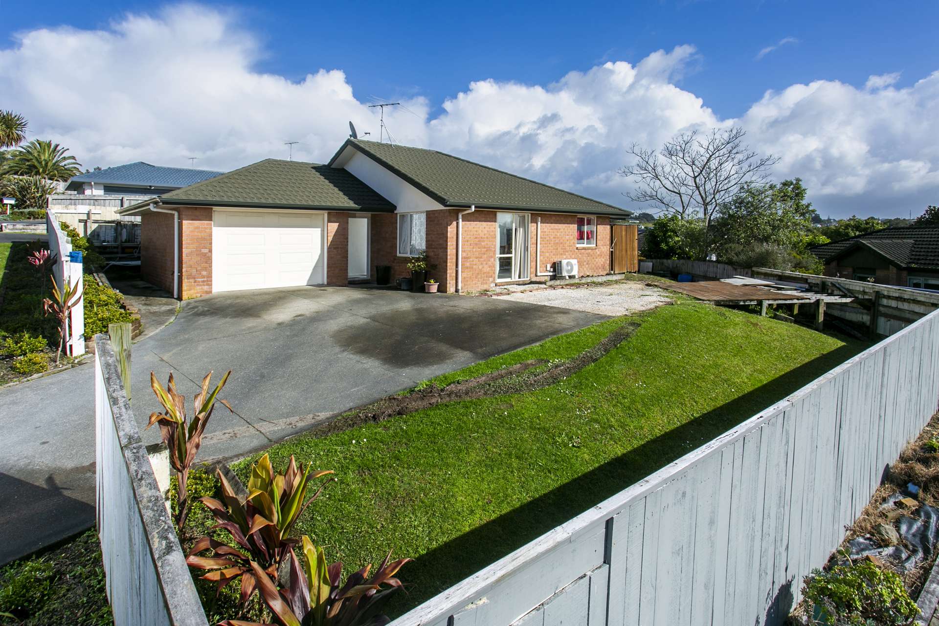 17 Elan Place Stanmore Bay_0