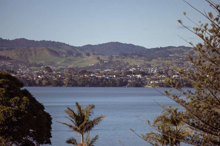 253 Devonport Road Tauranga Central_35