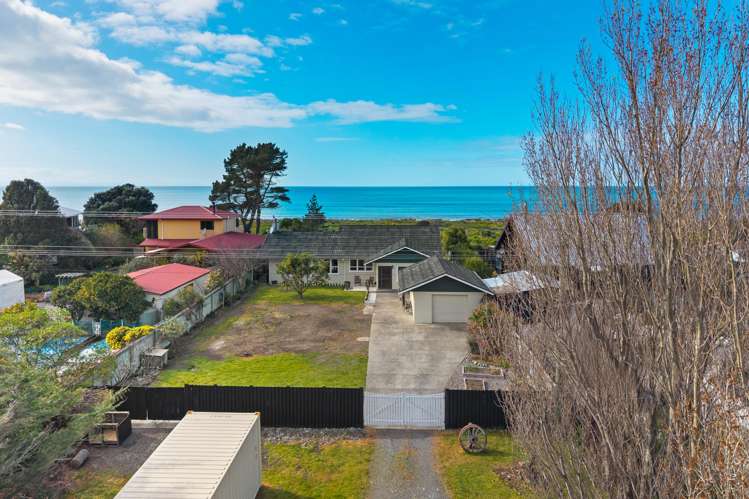 208 Rarangi Beach Road Rarangi_23