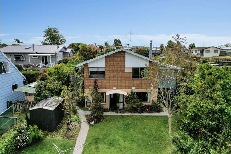 82 Greerton Road_3