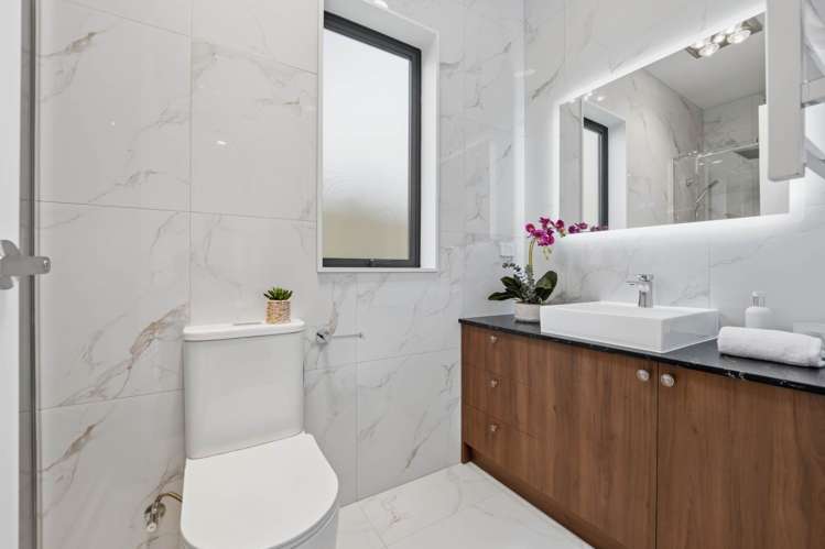 56A Tinaku Road Flat Bush_19