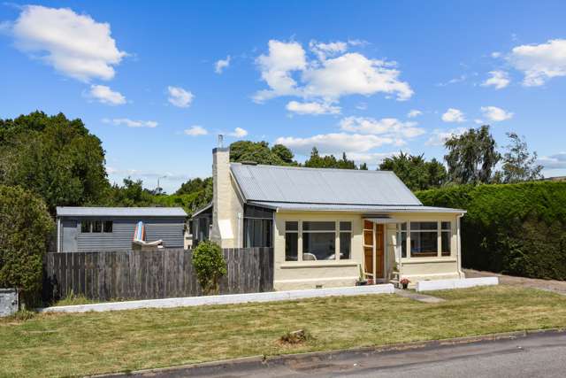 8 Dunnet Street Karitane_1