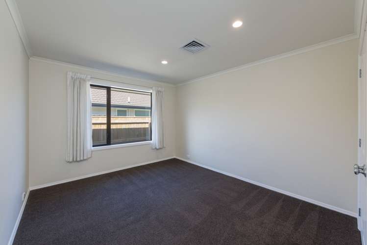 17 Daelyn Drive Richmond_11