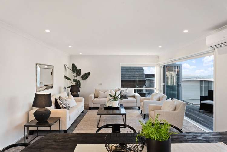 131 Churchill Road Rothesay Bay_9