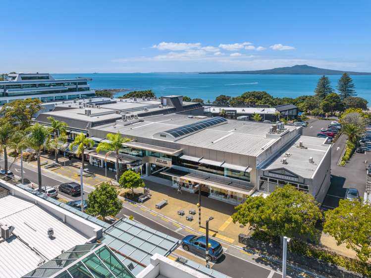 53-77 Hurstmere Road and 14 The Strand Takapuna_6