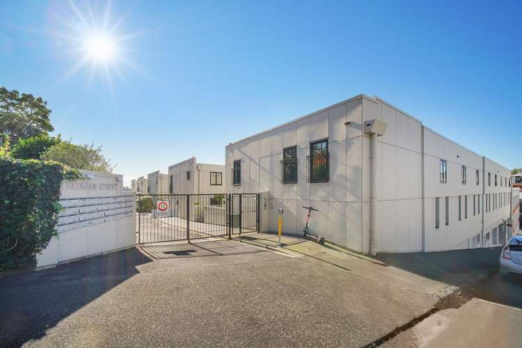 7d/8 Farnham Street Parnell_10