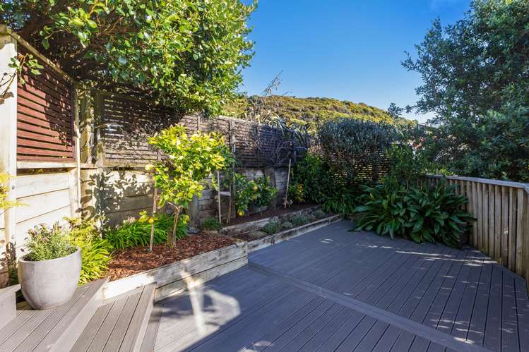 18 Leeward Drive Whitby_21