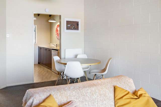 10/14 Malaghan Street Town Centre_4