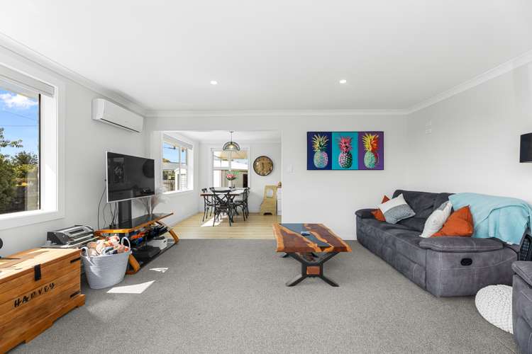 2 Houghton Crescent Redwoodtown_6