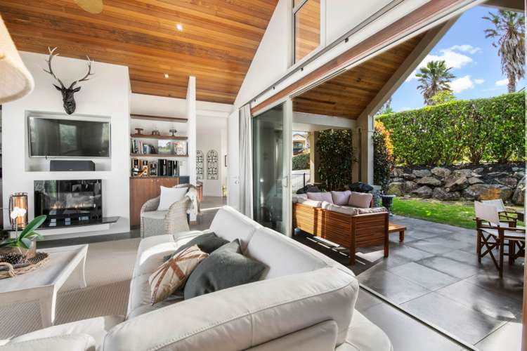 64 Beauvoir Avenue Matakatia_9