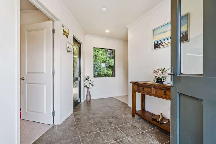 76 Forest View Road Kamo_19