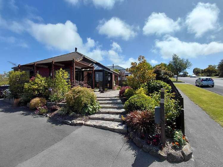 64 Walton Park Avenue Fairfield_1