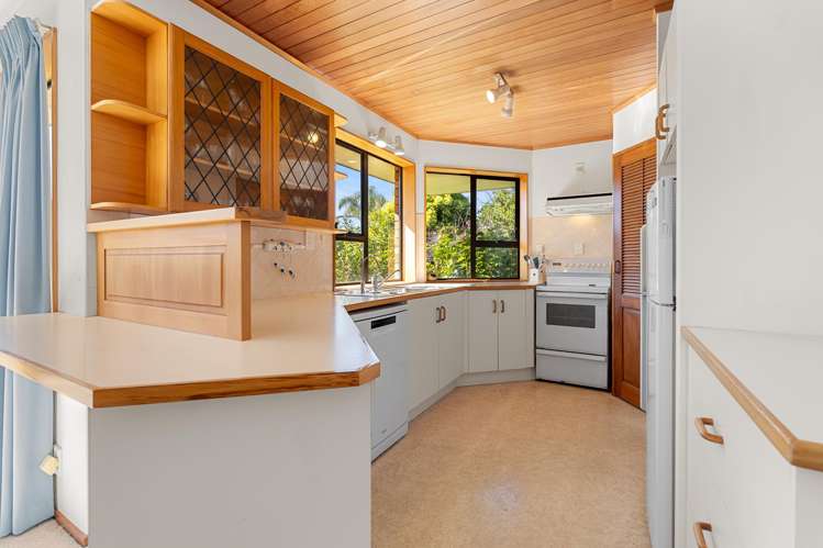 21B Settlers Grove Orewa_14
