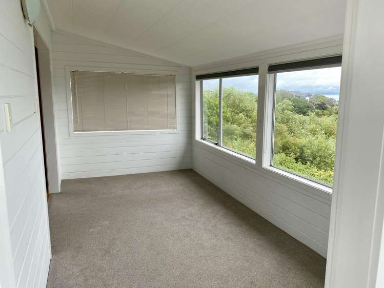 55 Kennedy Point Road Surfdale_8