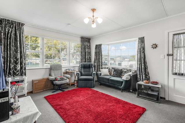 2/26 Merton Street Trentham_3