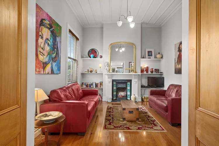 5 Shoal Bay Road Devonport_8