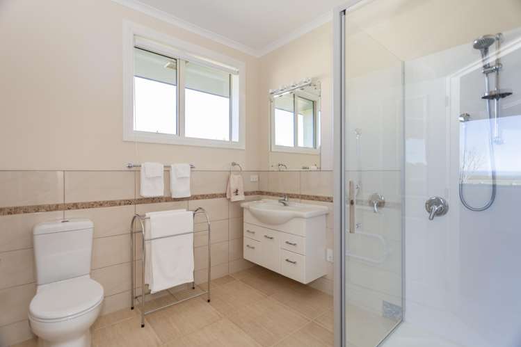 305 Redcastle Road Oamaru_11