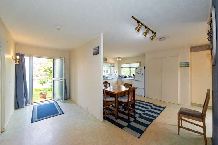 14 Sutton Avenue Clive_12