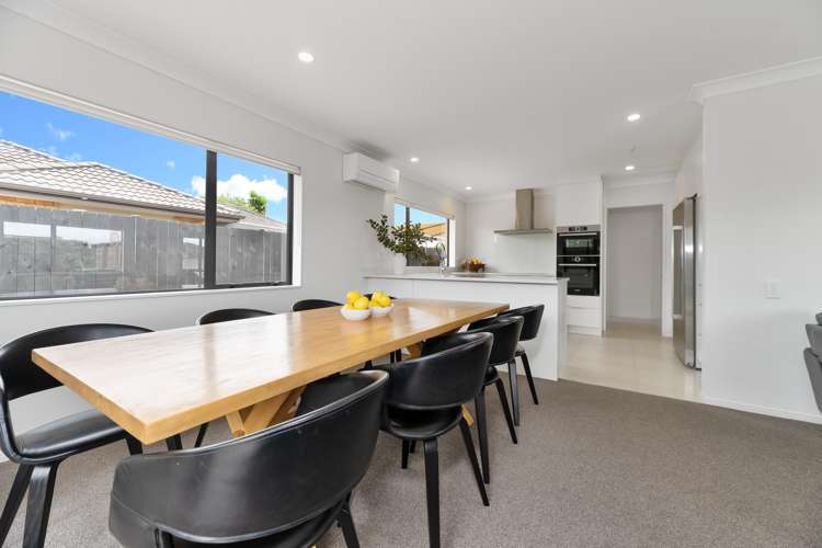 27 Scotsmoor Drive Wattle Downs_9