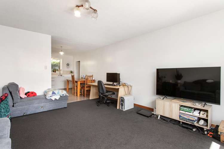 2/127 Clarence Street Riccarton_7