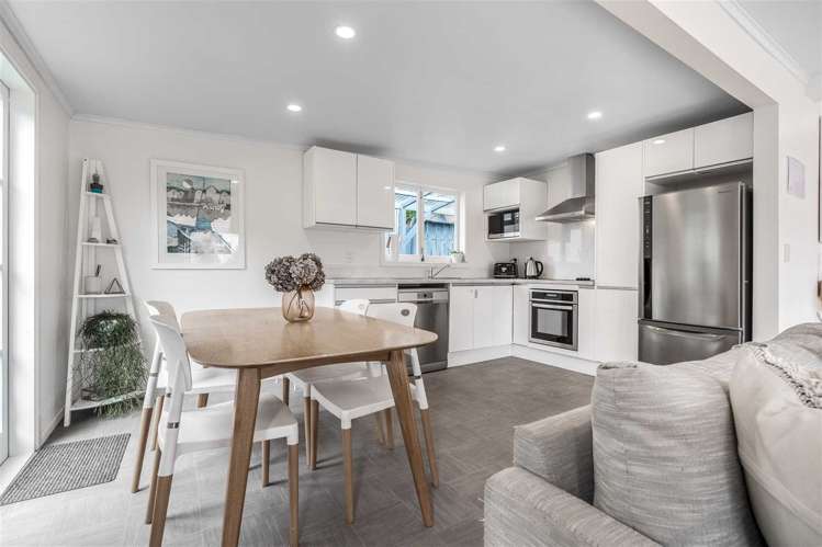 1/83 Mcleod Road Te Atatu South_11