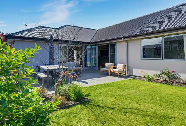 Pegasus home bought, vendors ready to sell