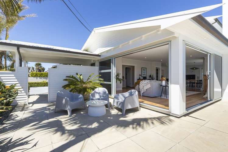 24 Nobs Line Strandon_1