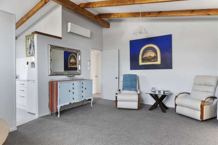 2/18 Murphy Street Toi Toi_3