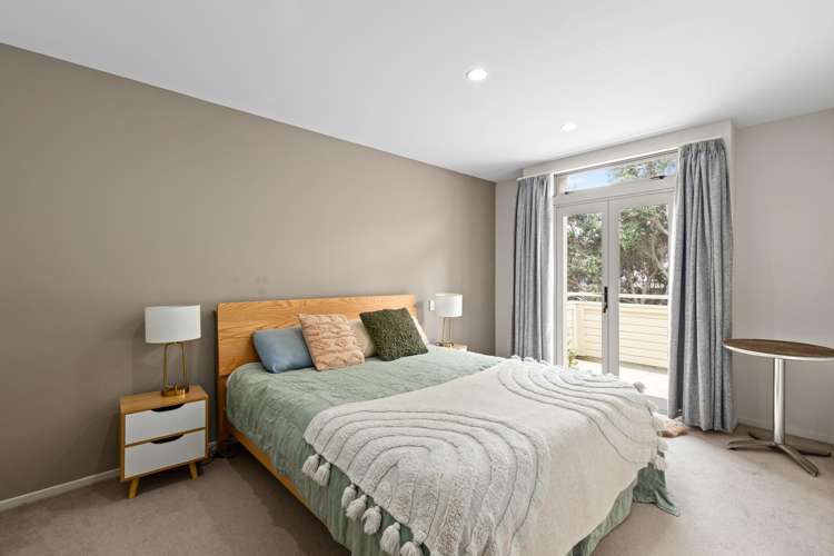 34/305 Evans Bay Parade Hataitai_12