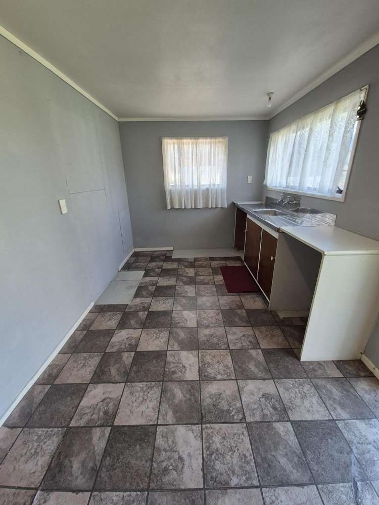 64 Roslin Street Tokoroa_26