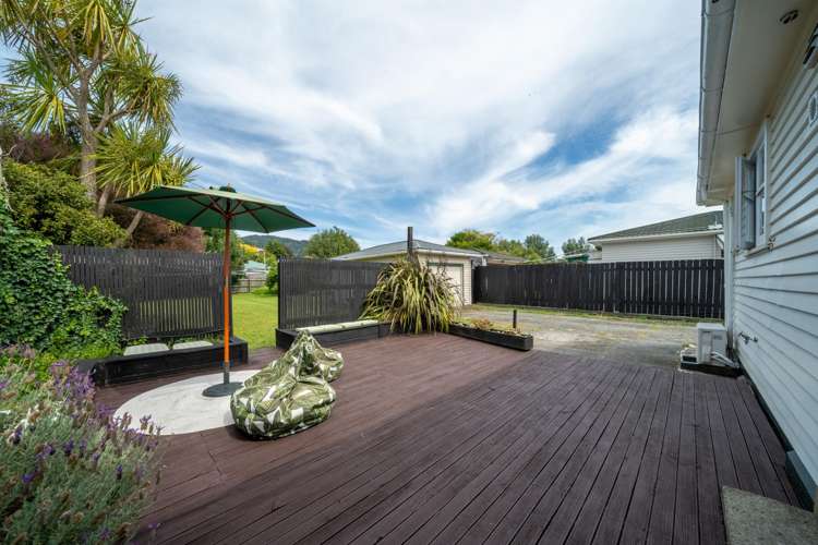 53 Hyde Street Wainuiomata_13